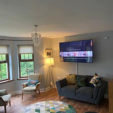 Cheerful 4-Bed Townhouse In Centre Of Newcastle Villa Newcastle  Ngoại thất bức ảnh