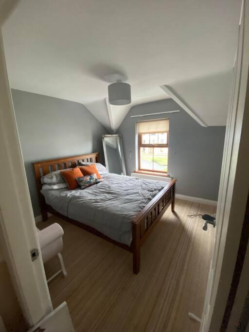 Cheerful 4-Bed Townhouse In Centre Of Newcastle Villa Newcastle  Ngoại thất bức ảnh